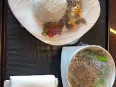 -三亚湾海居铂尔曼度假酒店