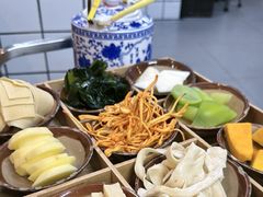 -芈重山老火锅(广州首店)