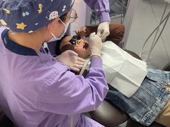 -皓洁口腔门诊部(金色雅园金涛苑店)