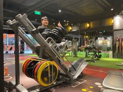 -VLines耀能运动24小时·月付制健身(京广桥店)