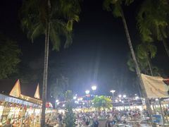 -纽顿熟食中心