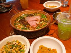 -SHAN山(前滩太古里店)