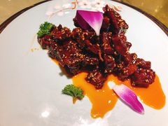 -万重锦·人文川菜馆(骡马市店)