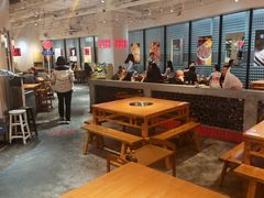 -三个四川人火锅(华联商厦店)