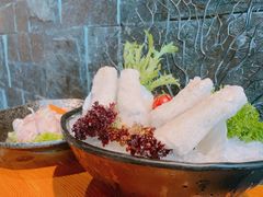 -湊湊火锅·茶憩(南京东路悦荟店)