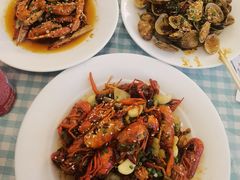 -捌贰虾蟹·江湖菜馆(江汉路店)