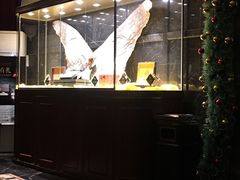 -半岛翡丽海鲜自助餐厅(观风亭店)