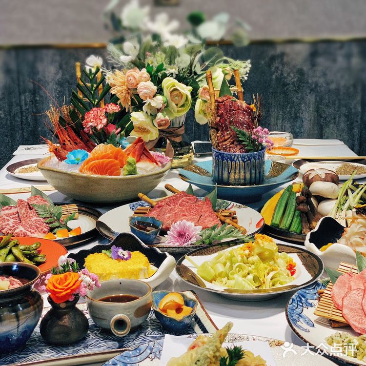 上江街上的硬核烧肉店/谁能拒绝日式烧肉天花板