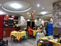-濠轩阁特色生蚝火锅(水湾路店)