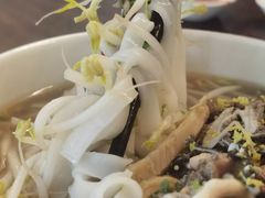 -潮镇老尾牛杂(环城西路店)