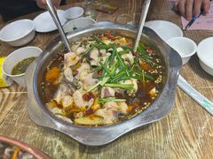 -乡土特色.冷锅鱼.牦牛肉汤锅