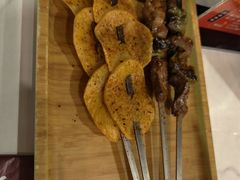 -乡村馕坑肉·烧烤·新疆菜·本地人更爱吃(阿勒泰首店)