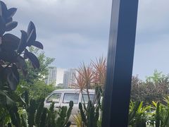 -酤居湖景音乐餐吧(安宁店)