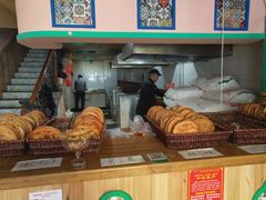 面包甜点陈列柜-馕王(西虹路店)