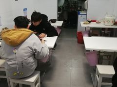 -一品郑记重庆牛肉米线馆(东泰路店)
