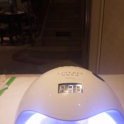 -孔雀手美甲美睫护理