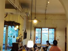 -懒鱼时光馆(沙坪坝店)