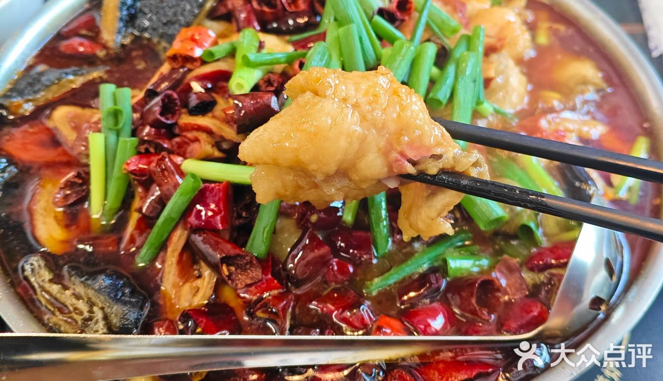 坐标南宫📍值得三刷的宝藏餐馆-鱼杂锅封神！