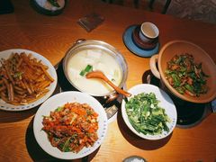 -吃饭皇帝大·土家民族菜(武陵源店)
