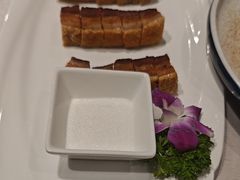 -上海大船酒店-沙滩餐厅