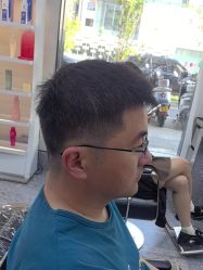 -苏豪美发S A L O N烫发染发