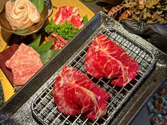 -铭牛烧肉·和牛海鲜自助(高新月牙湖店)