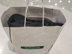 -hotwind热风(中贸广场店)