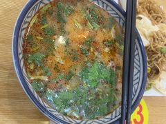 招牌牛肉汤-八百里牛肉汤(盖饭·锅贴·万象城店)