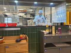 -粤港湾砂锅粥·宵夜(宝龙店)