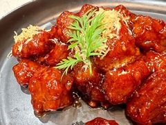 红酒泡沫牛仔粒-荟廷·晶萃(陆家嘴尚悦湾店)