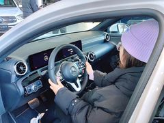 -宁波之星奔驰4S店(海曙店)