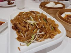 干炒牛河-粤珍轩.创始店.始于2001(含光门店)