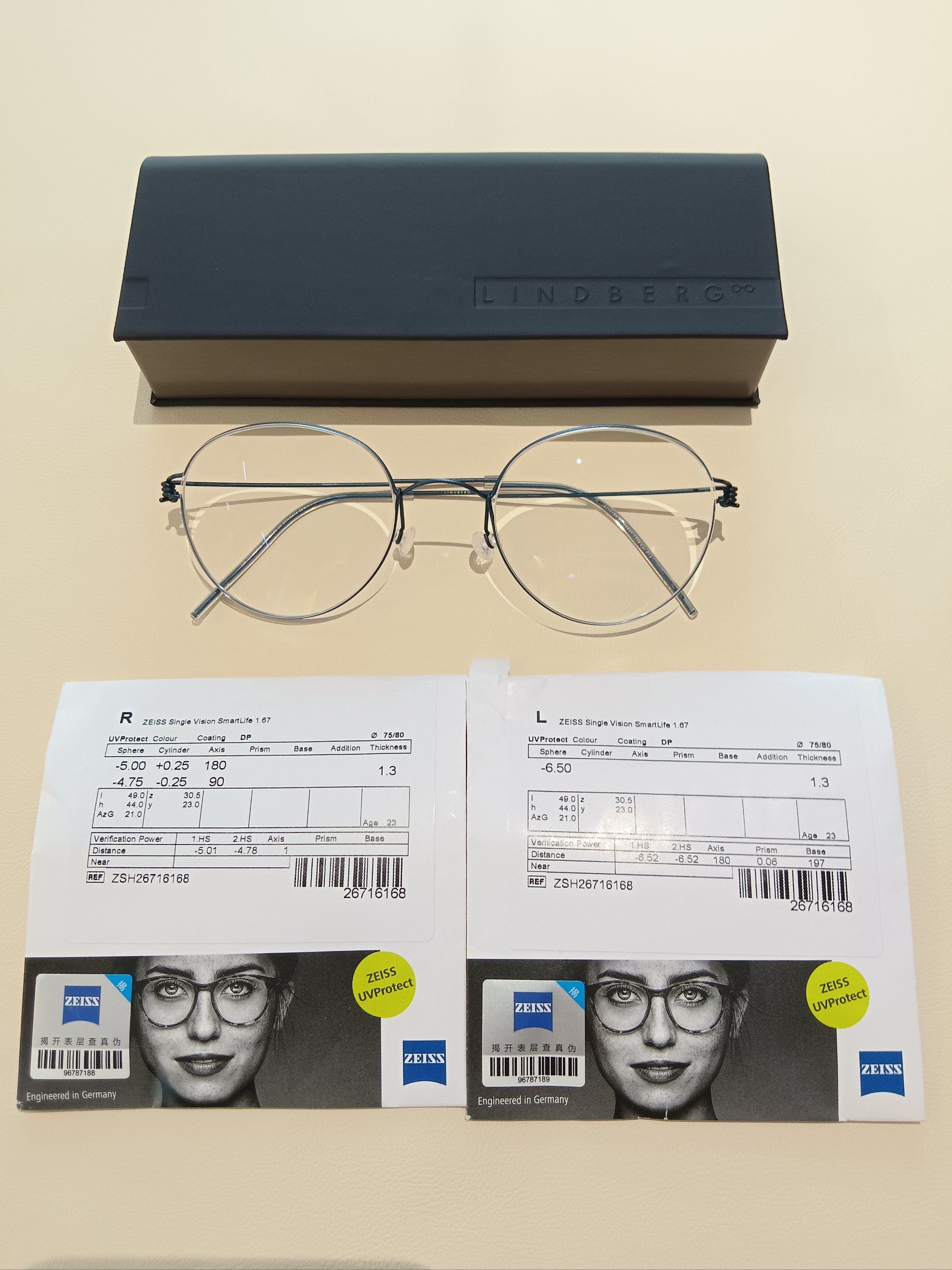 n型号:bo
颜色:蓝色/黑
尺寸:47mm
镜腿长度:145mm
镜片