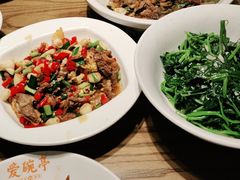 -爱碗亭·鲜炒湖南菜(壹城中心店)