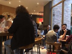 用餐区-星巴克(人民公园店)