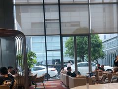 -奔驰上海利星(七宝店)