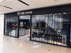 -HAIR CORNER