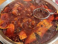 -毛毛老火锅(八年观音桥店)