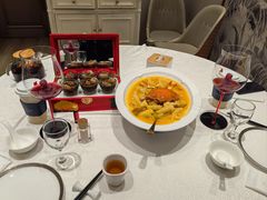 -品海楼·大连海胆锅贴馆(东港店)