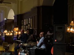 -LONG BAR 廊吧(外滩华尔道夫酒店)