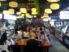 -庙街旅游·美食广场(五一广场店)