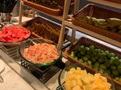 -筠咖啡西餐厅(上海国展宝龙丽筠酒店)