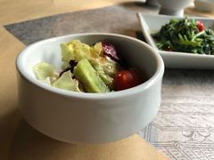 -穹六人间 people 6(岳阳路店)