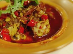 -鲜入围煮花胶鸡海鲜火锅