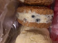 -爱德顺糕点食屋(利民道店)