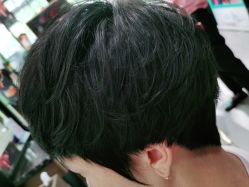 -首脑美发沙龙