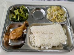 -上海市松江区泗泾医院