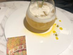 吉维尼的正午-théATRE 茶聚场(王府中環店)