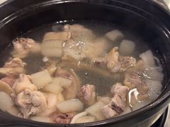 -烹然四季椰子鸡火锅(团结湖总店)