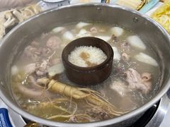 -朴小妹人参鸡汤火锅(长白山万达店)